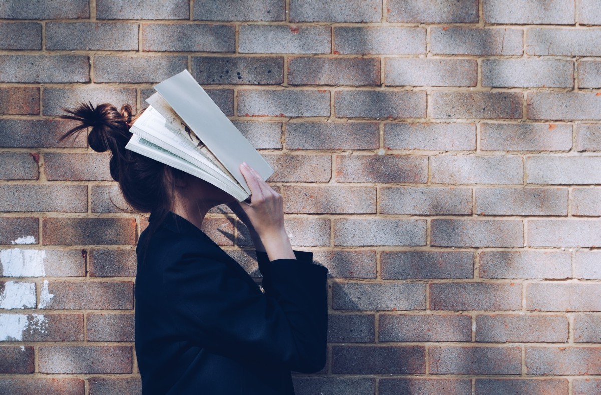 Discover 7 Must-Read Self-Help Books to Change Your Perspective